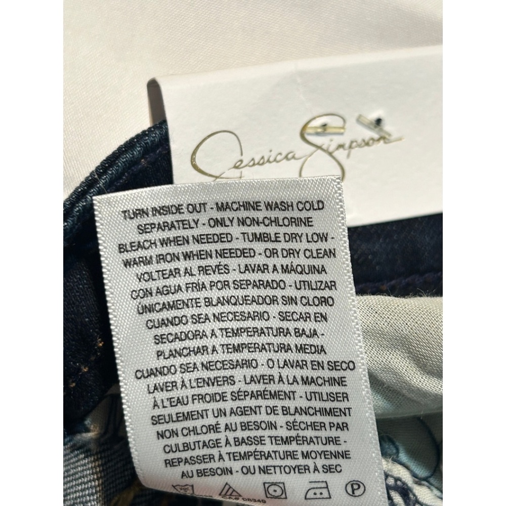 New with Tags Jessica Simpson Adored High Rise Flare Jeans, Size 28 - Picture 8 of 9